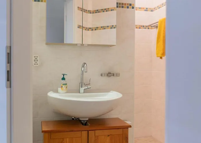 Semesterbostad Inselblume 61 - Mit Balkon In Neue Tiefe